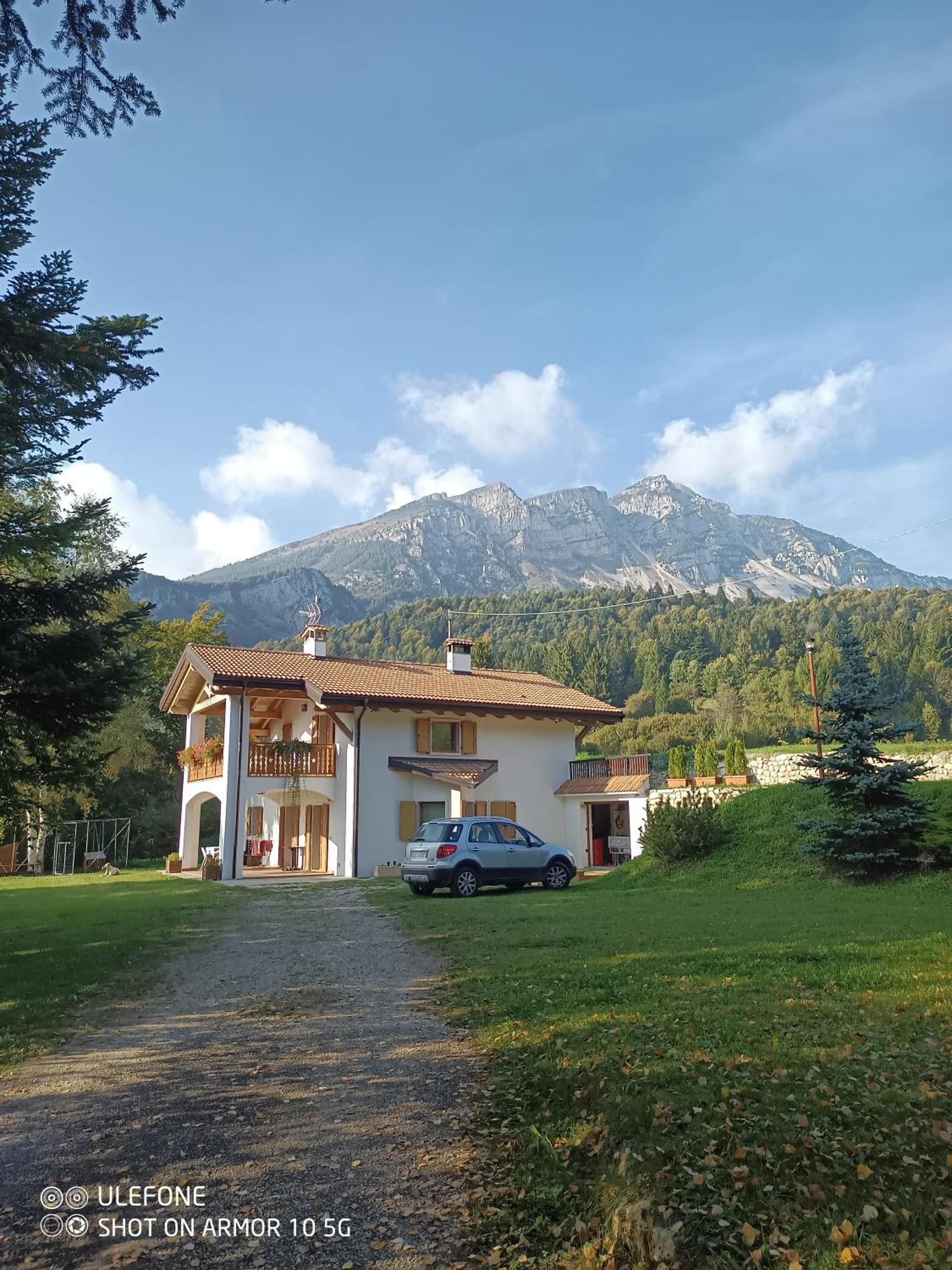 Appartamento Vacanze Bordala Ronzo-Chienis Екстериор снимка