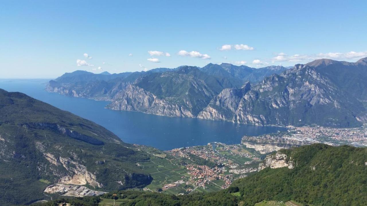 Appartamento Vacanze Bordala Ronzo-Chienis Екстериор снимка