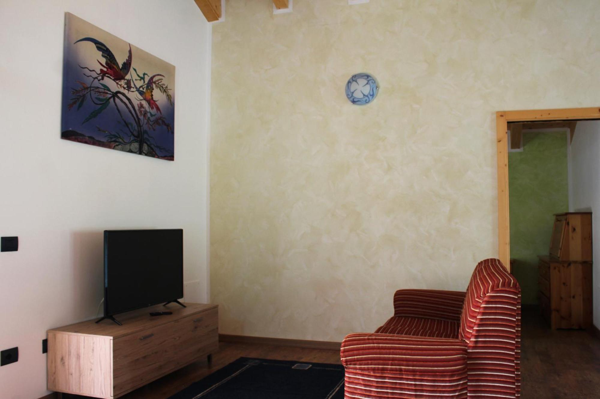 Appartamento Vacanze Bordala Ronzo-Chienis Екстериор снимка