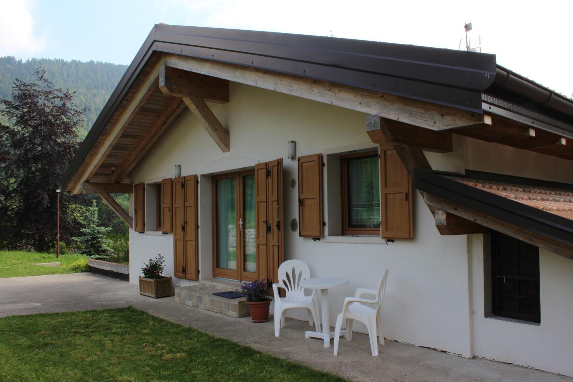 Appartamento Vacanze Bordala Ronzo-Chienis Екстериор снимка